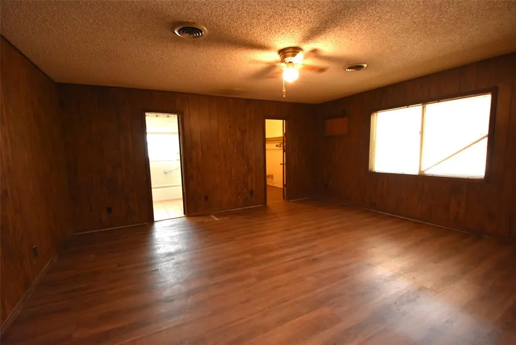 Photo 21 — 820 N University Street, Seminole, OK 74868