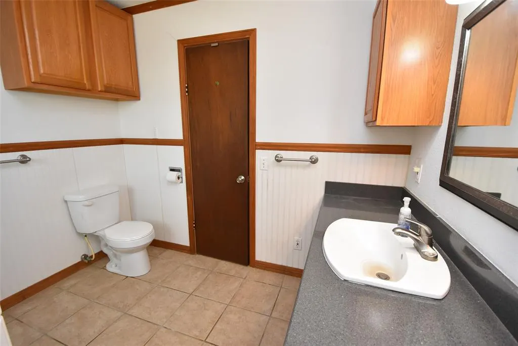 Photo 24 — 820 N University Street, Seminole, OK 74868