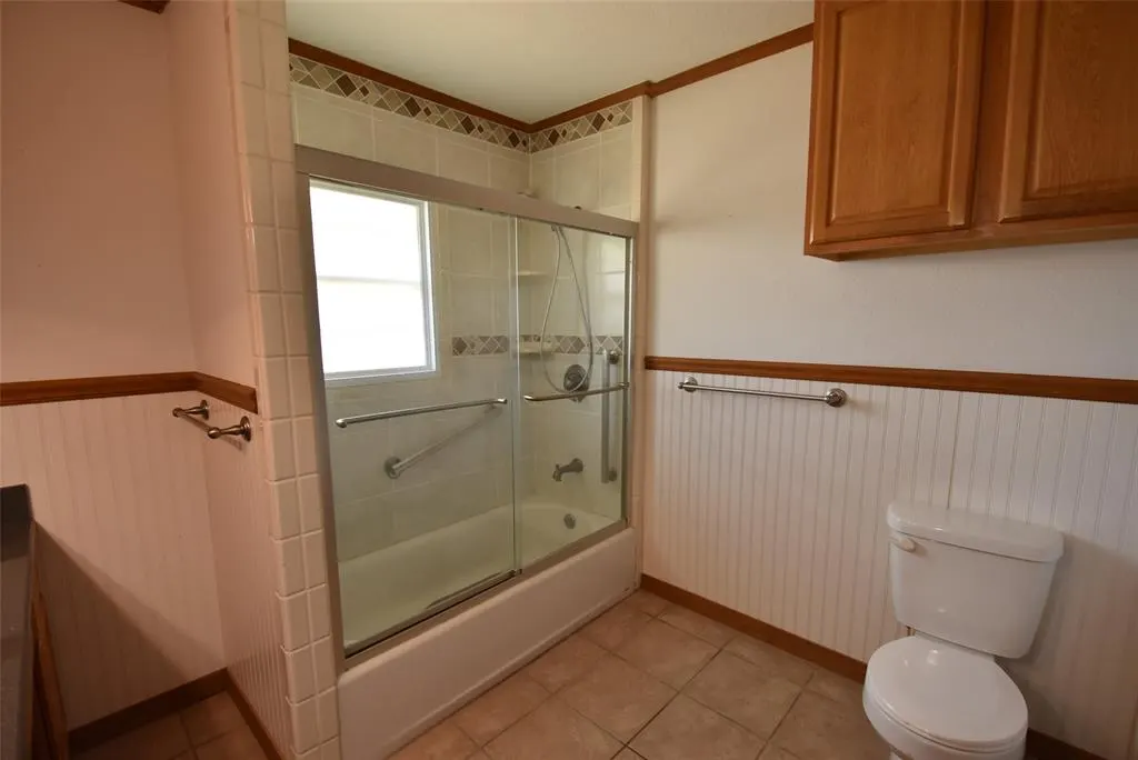 Photo 25 — 820 N University Street, Seminole, OK 74868