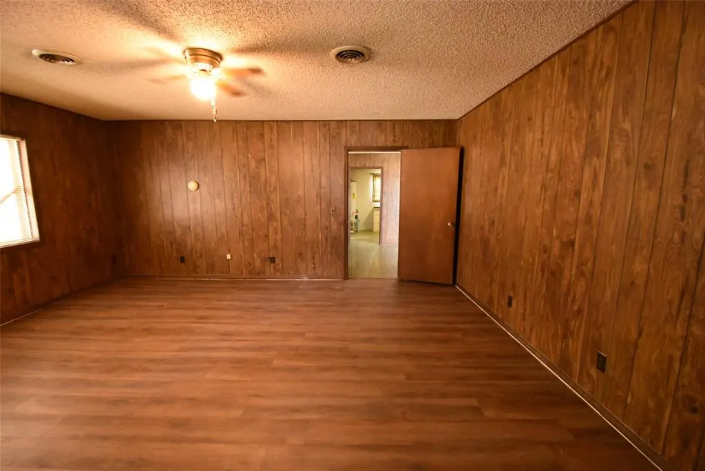 Photo 27 — 820 N University Street, Seminole, OK 74868