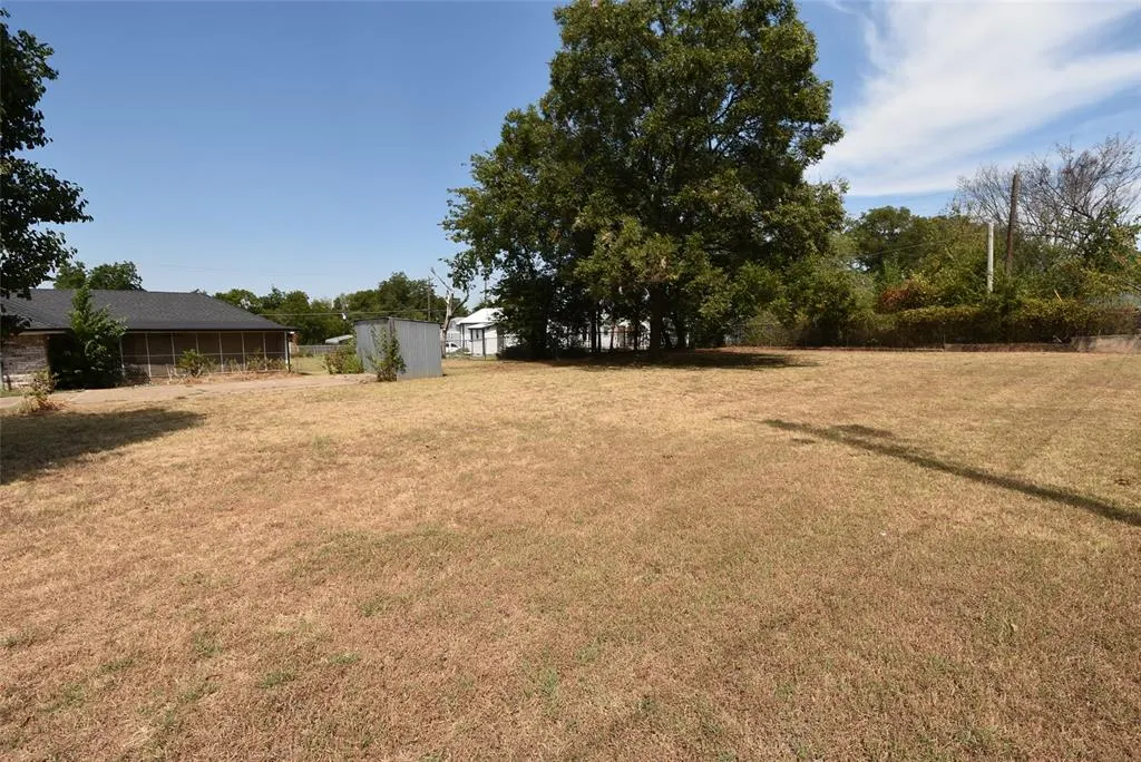 Photo 40 — 820 N University Street, Seminole, OK 74868
