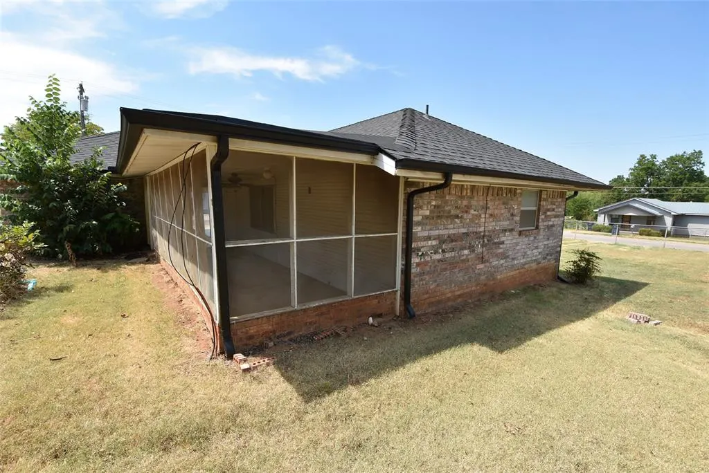 Photo 44 — 820 N University Street, Seminole, OK 74868
