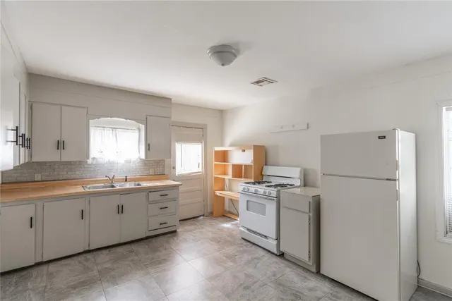 Photo 4 — 3004 Pioneer Avenue, Oklahoma City, OK 73107