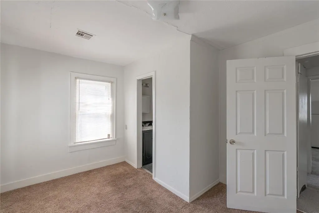 Photo 13 — 3004 Pioneer Avenue, Oklahoma City, OK 73107