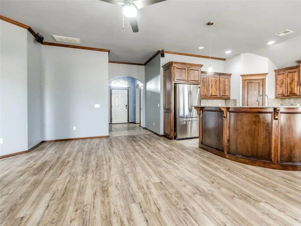 Photo 17 — 3404 Paul Drive, Moore, OK 73160
