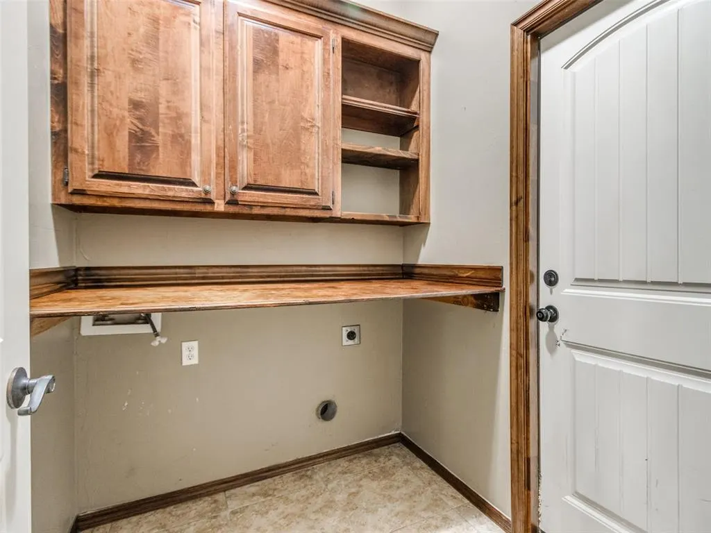 Photo 37 — 3404 Paul Drive, Moore, OK 73160