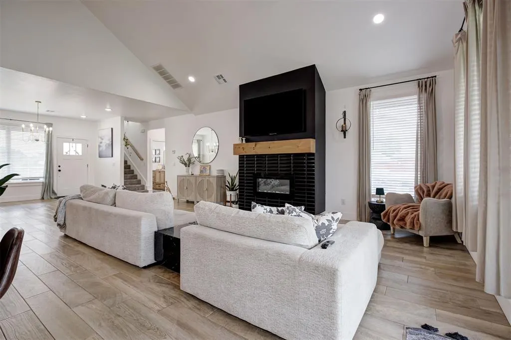Photo 7 — 2836 Redwood Court, Newcastle, OK 73065