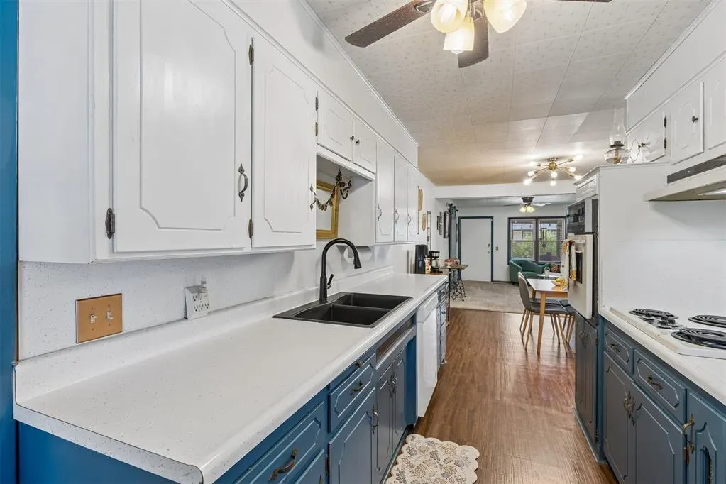 Photo 11 — 3208 NW 31st Street, Oklahoma City, OK 73112