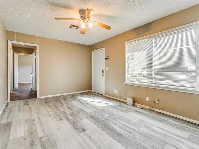 Photo 4 — 407 E Elm Street, Oklahoma City, OK 73110