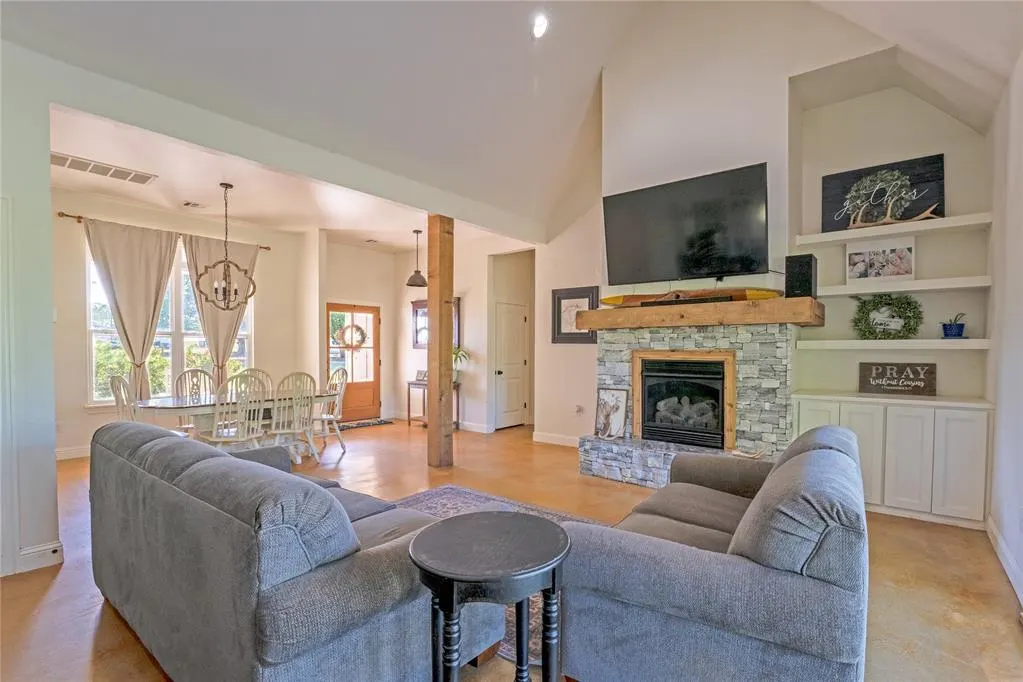 Photo 12 — 124 Kevin Lane, Tuttle, OK 73089