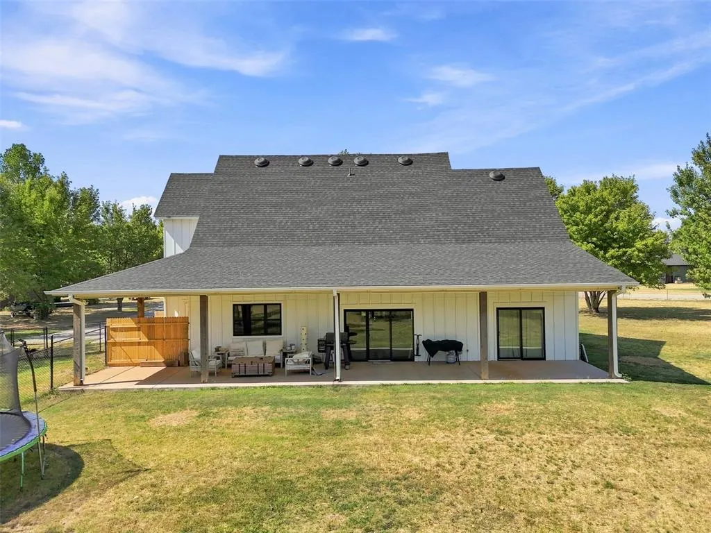 Photo 33 — 124 Kevin Lane, Tuttle, OK 73089