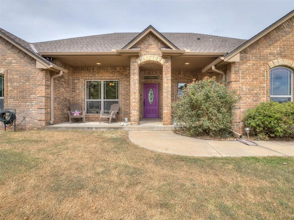 Photo 3 — 2432 County Road 1326, Blanchard, OK 73010