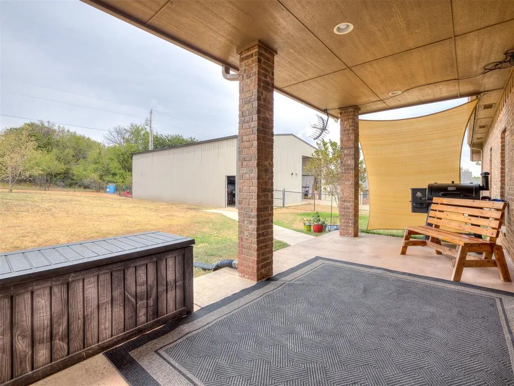 Photo 33 — 2432 County Road 1326, Blanchard, OK 73010