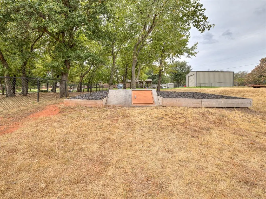 Photo 36 — 2432 County Road 1326, Blanchard, OK 73010