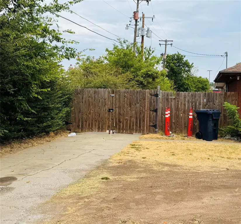 Photo 4 — 2316 N Minnie Lane, Oklahoma City, OK 73127