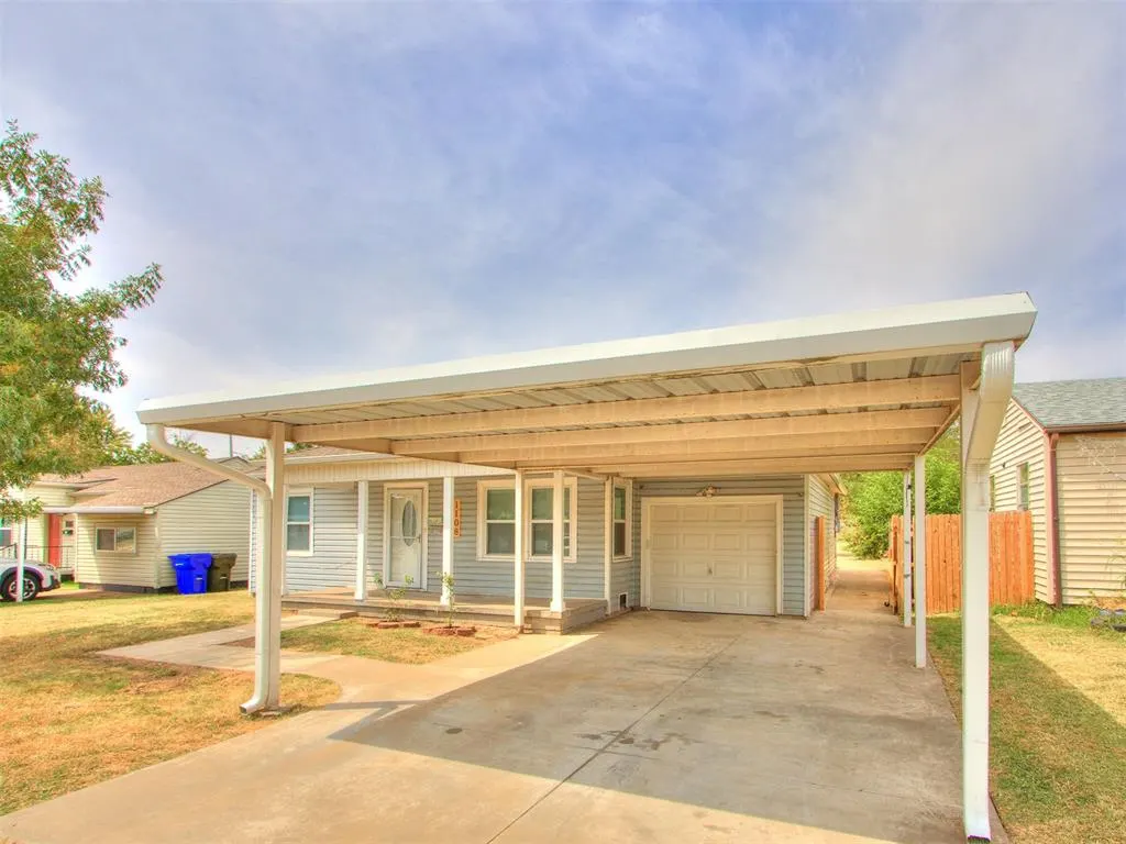 Photo 3 — 1108 Jet Drive, Oklahoma City, OK 73110