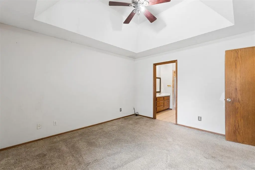 Photo 21 — 298 Harvest Hills Road, Harrah, OK 73045