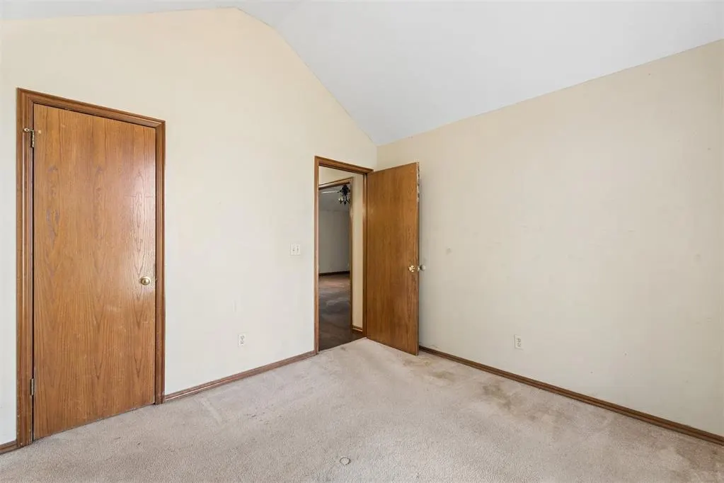 Photo 29 — 298 Harvest Hills Road, Harrah, OK 73045