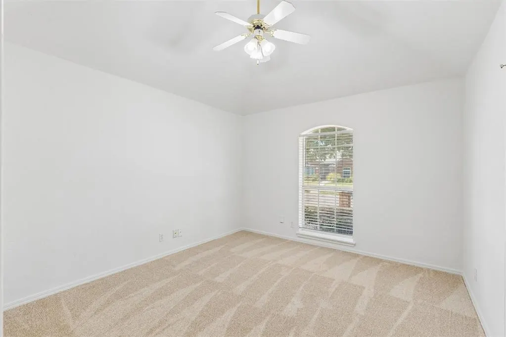 Photo 39 — 1800 Coopers Hawk Court, Edmond, OK 73003
