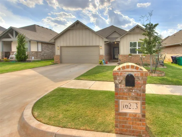 Photo 2 — 16213 Brenton Hills Avenue, Edmond, OK 73013
