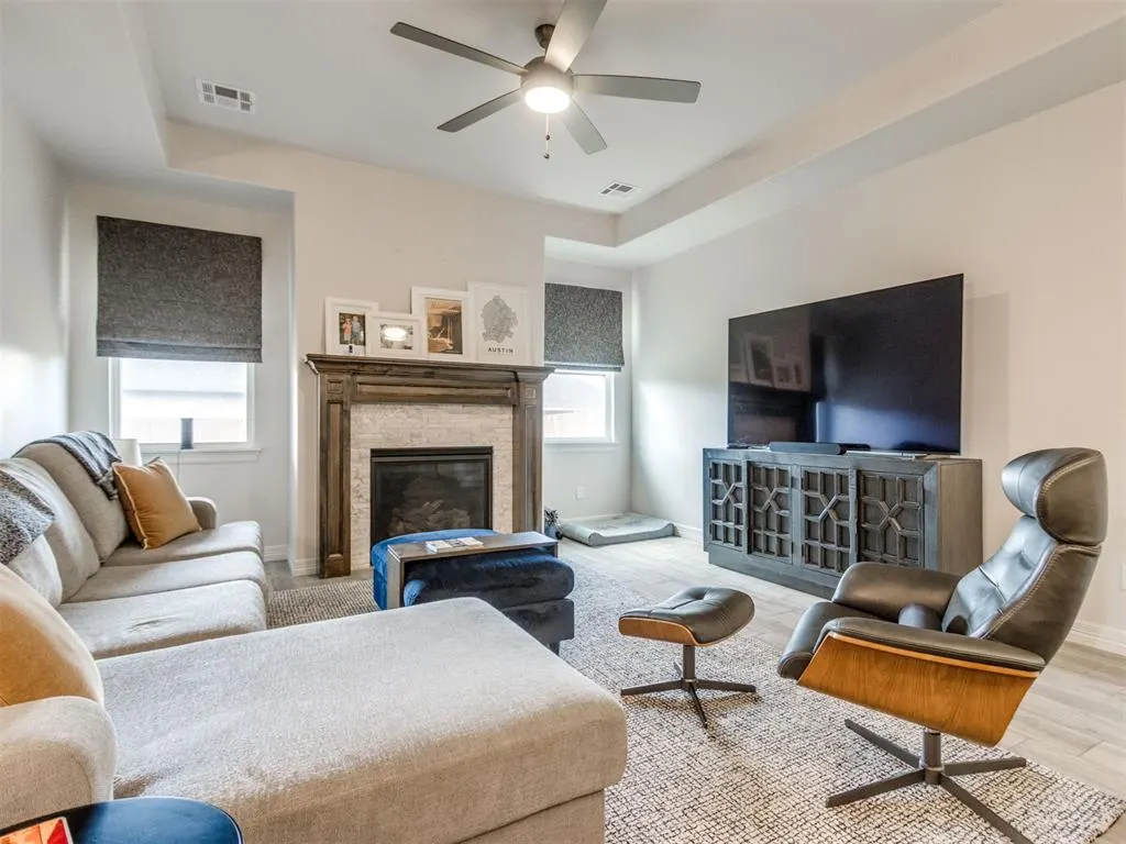 Photo 13 — 16213 Brenton Hills Avenue, Edmond, OK 73013