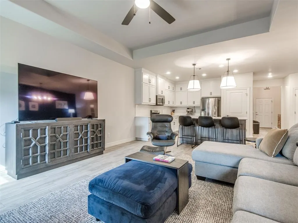 Photo 16 — 16213 Brenton Hills Avenue, Edmond, OK 73013