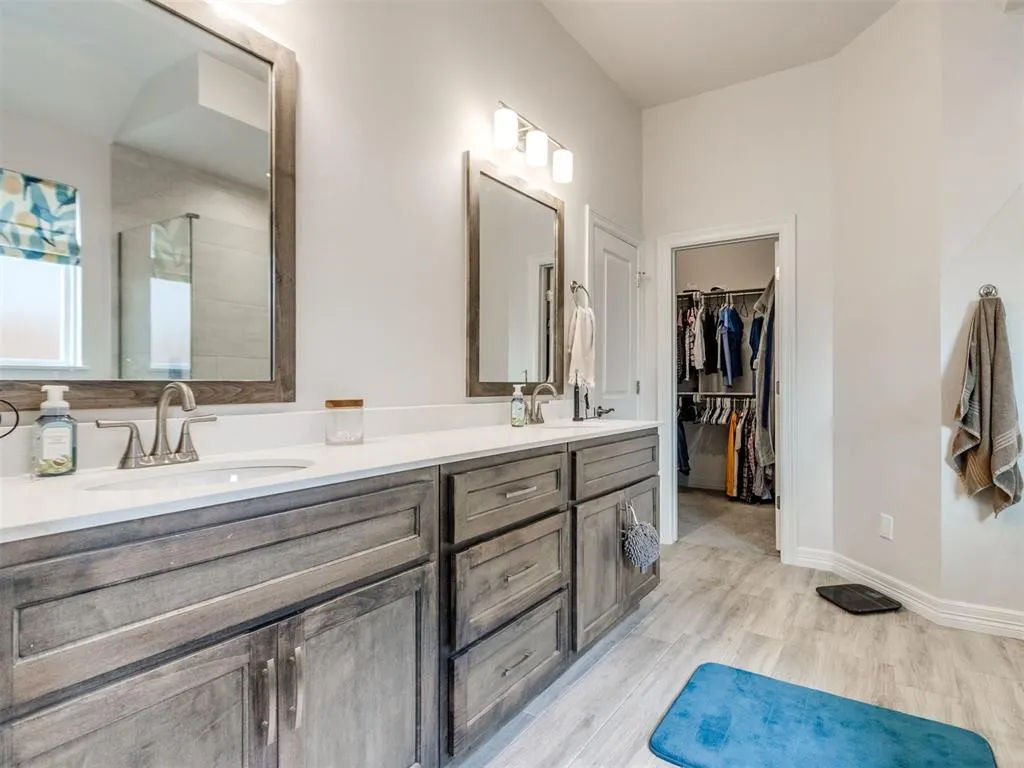 Photo 24 — 16213 Brenton Hills Avenue, Edmond, OK 73013