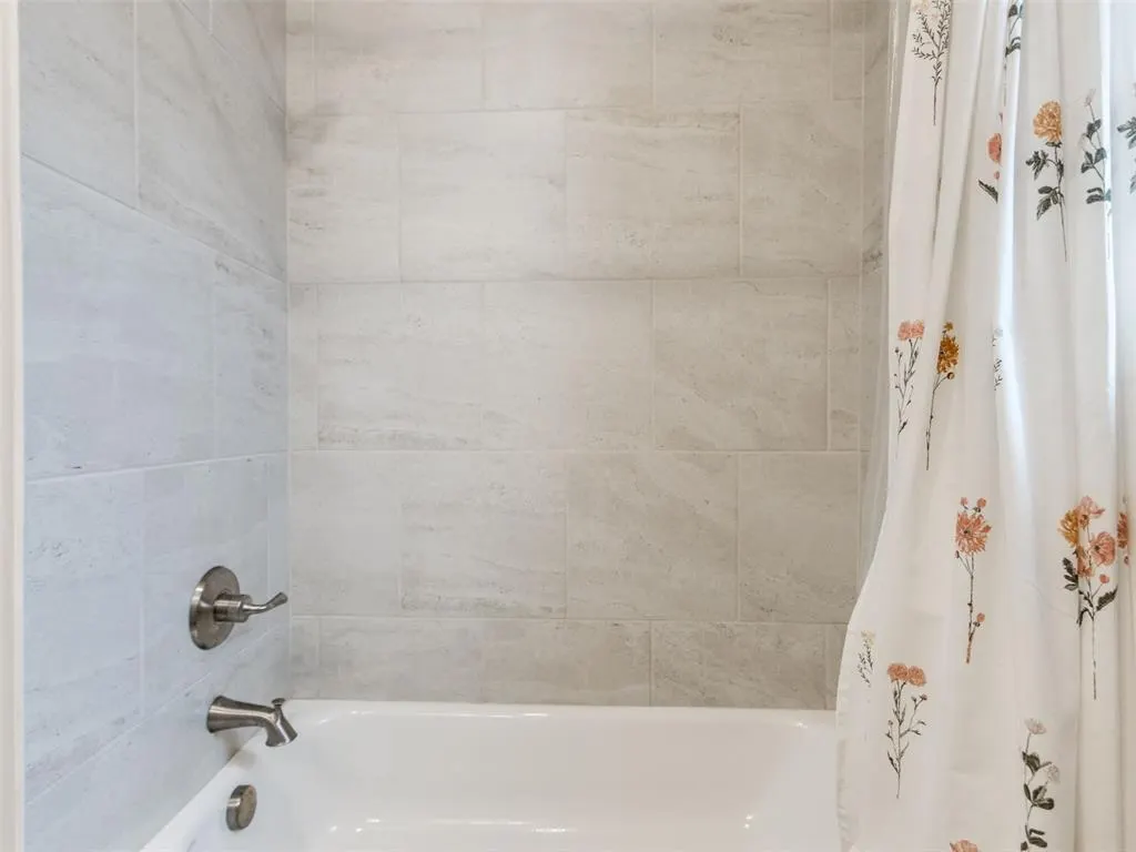 Photo 30 — 16213 Brenton Hills Avenue, Edmond, OK 73013