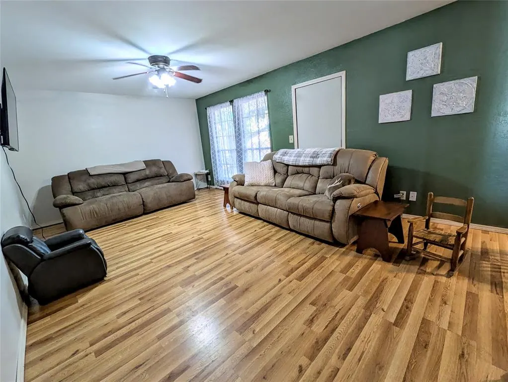 Photo 6 — 308 Ranch Circle, Enid, OK 73703