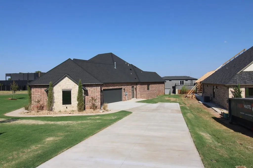Photo 5 — 1330 Pedras Place, Newcastle, OK 73065
