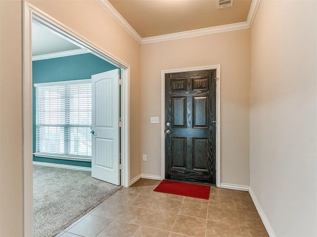 Photo 4 — 8128 NW 107th Street, Oklahoma City, OK 73162