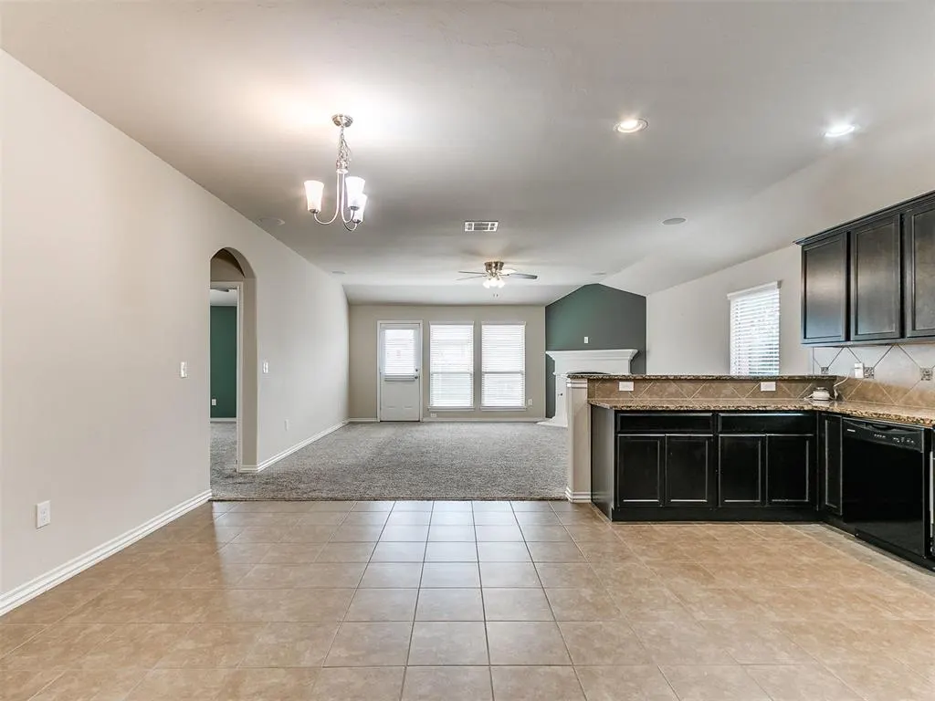 Photo 11 — 8128 NW 107th Street, Oklahoma City, OK 73162