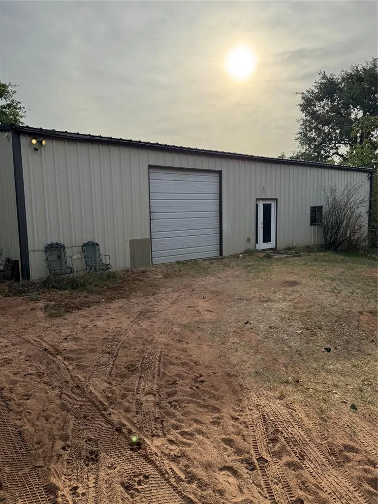 Photo 3 — 11009 E Bentwood Road, Norman, OK 73026
