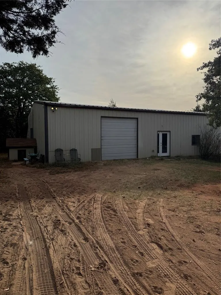 Photo 5 — 11009 E Bentwood Road, Norman, OK 73026