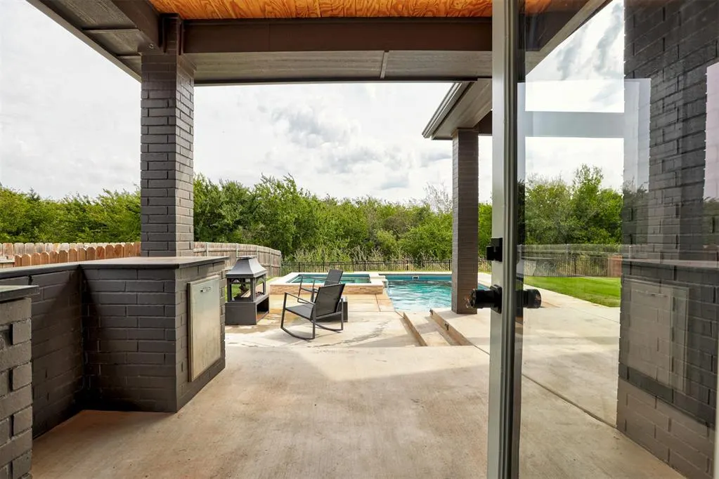 Photo 16 — 10612 Blue Creek Drive, Yukon, OK 73099