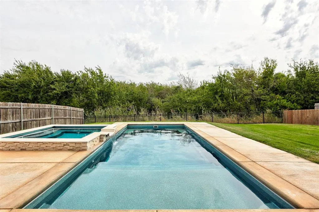 Photo 20 — 10612 Blue Creek Drive, Yukon, OK 73099