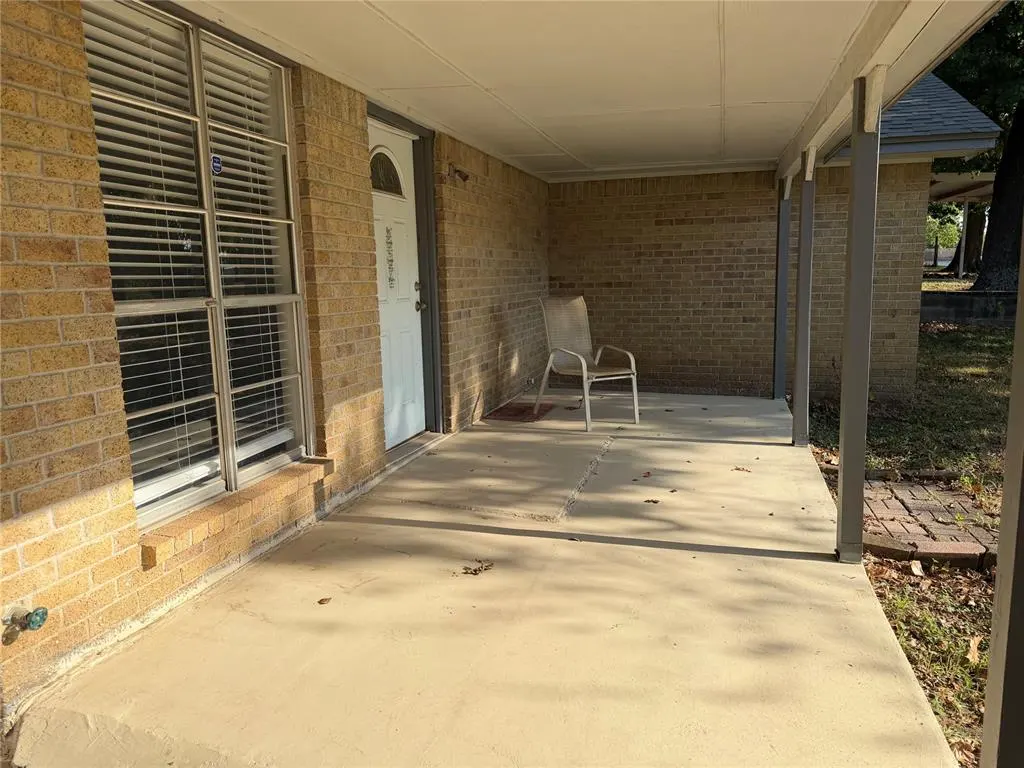 Photo 3 — 1414 Mitacek Avenue, Prague, OK 74864