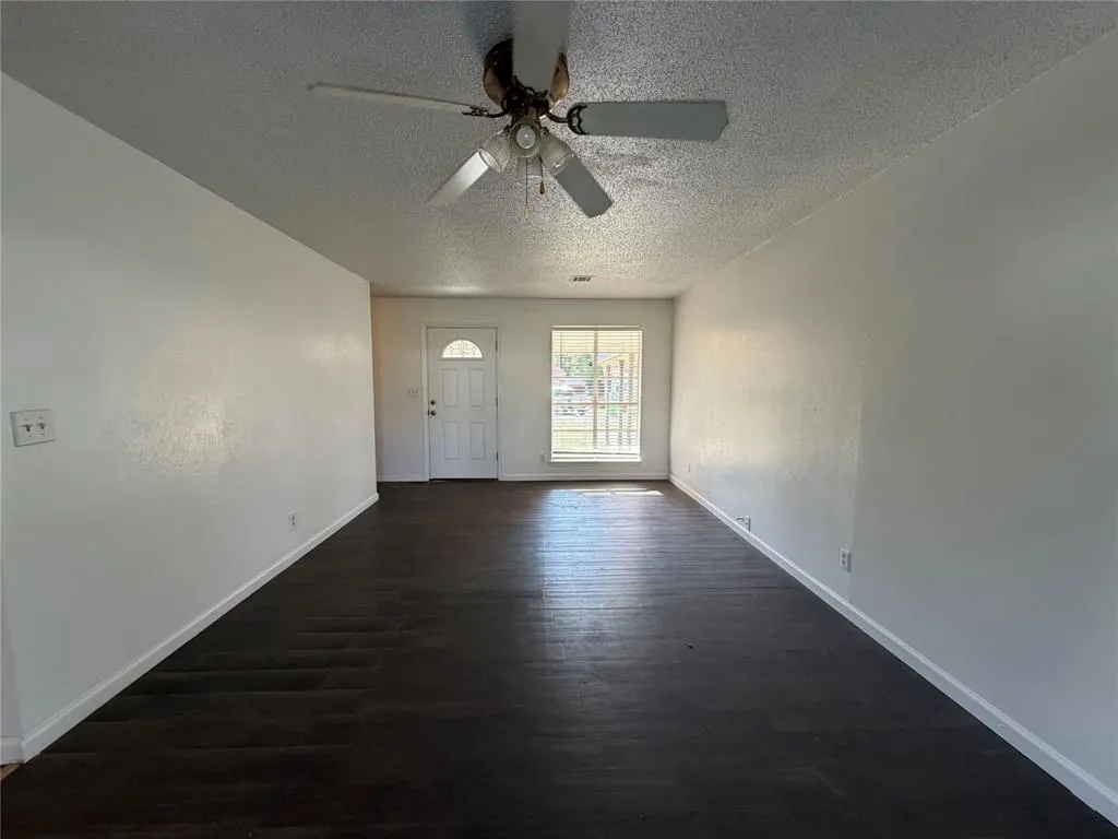 Photo 16 — 1414 Mitacek Avenue, Prague, OK 74864