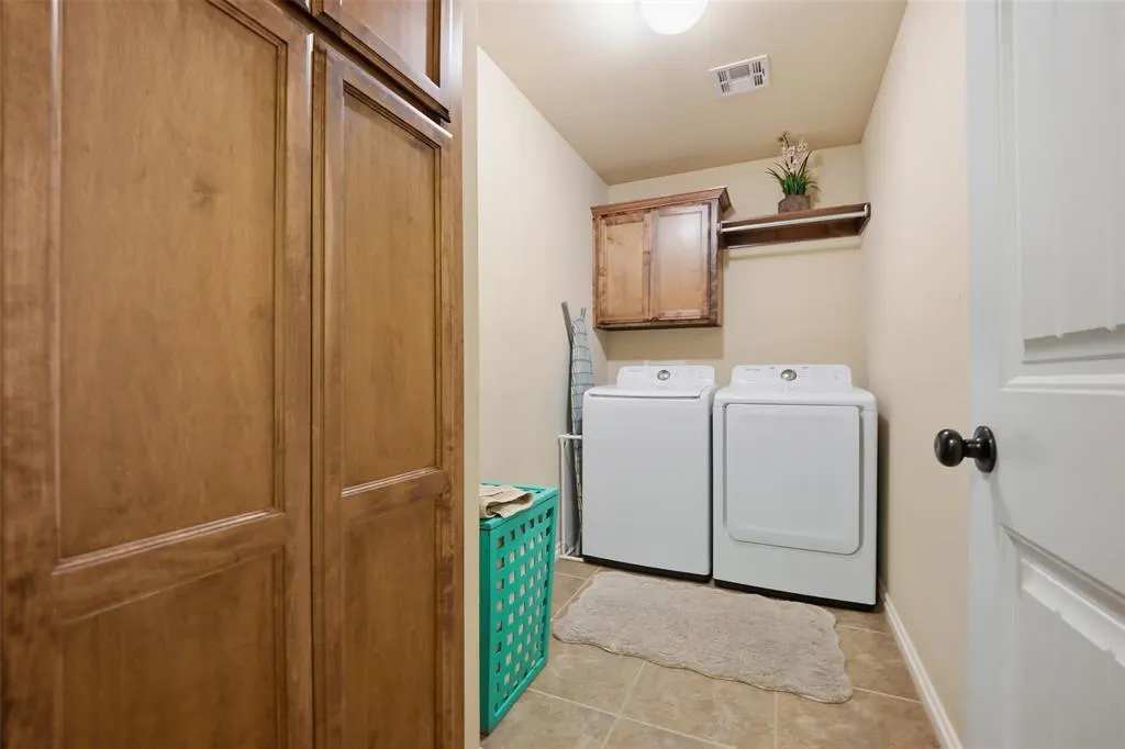 Photo 28 — 11625 SW 10th Street, Yukon, OK 73099