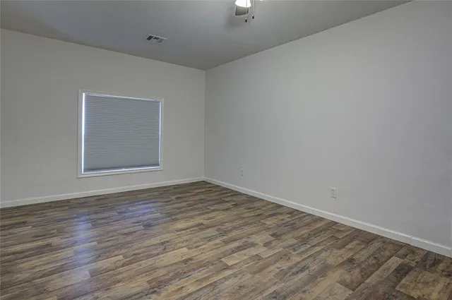 Photo 8 — 2901 NW 43rd Street, Oklahoma City, OK 73112