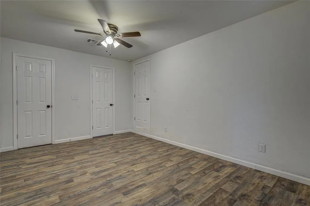 Photo 9 — 2901 NW 43rd Street, Oklahoma City, OK 73112