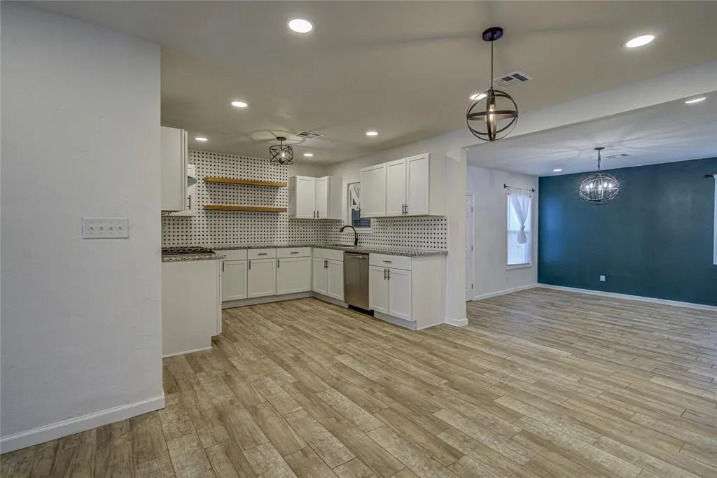 Photo 11 — 2901 NW 43rd Street, Oklahoma City, OK 73112