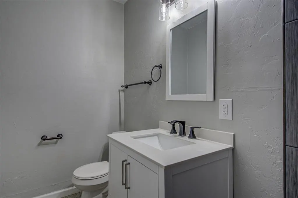 Photo 25 — 2901 NW 43rd Street, Oklahoma City, OK 73112