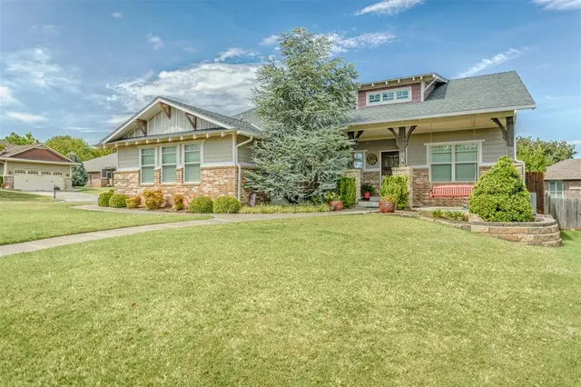 Front exterior — 4925 Yellow Woods Way, Edmond, OK 73034
