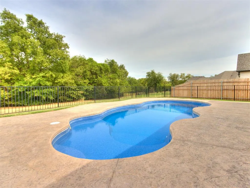 Photo 44 — 2424 Crystal Creek Drive, Yukon, OK 73099