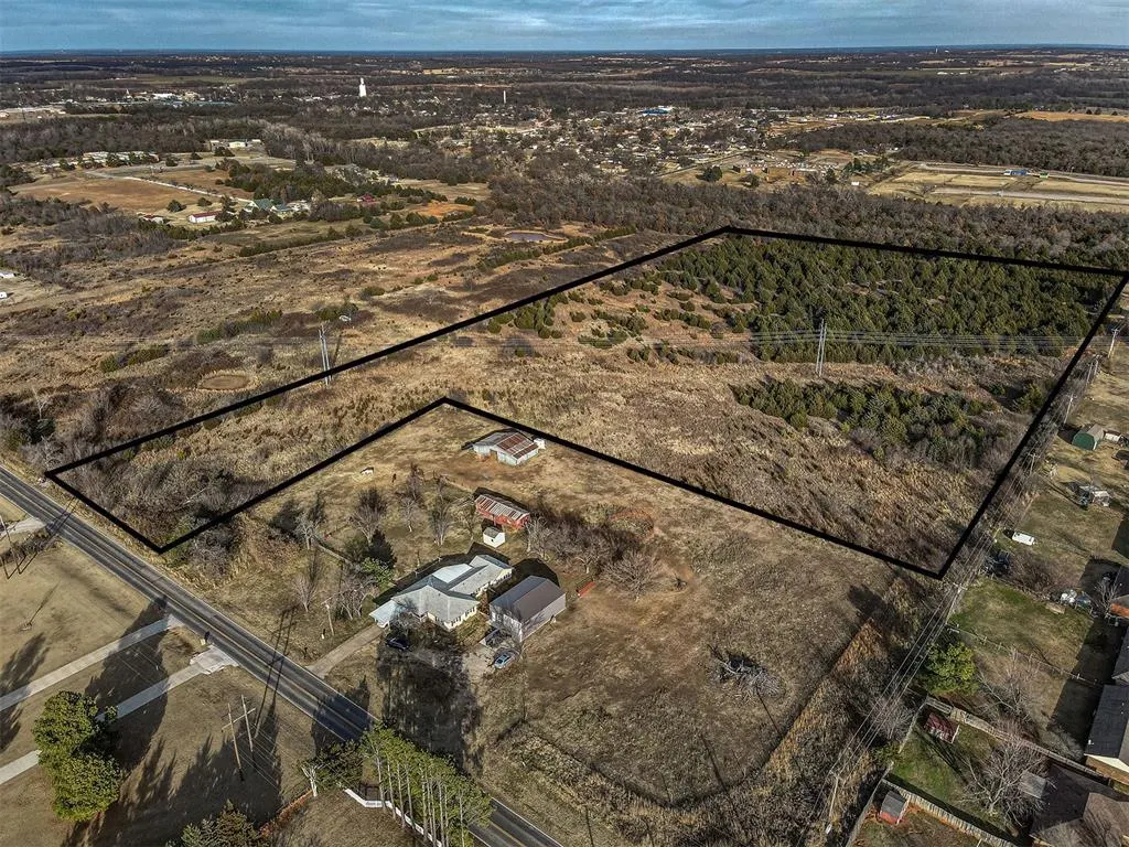 Photo 4 — Dobbs Road, Harrah, OK 73045