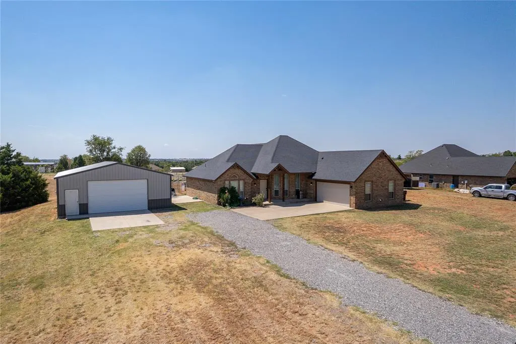 Front exterior — 2265 County Road 1258, Blanchard, OK 73010