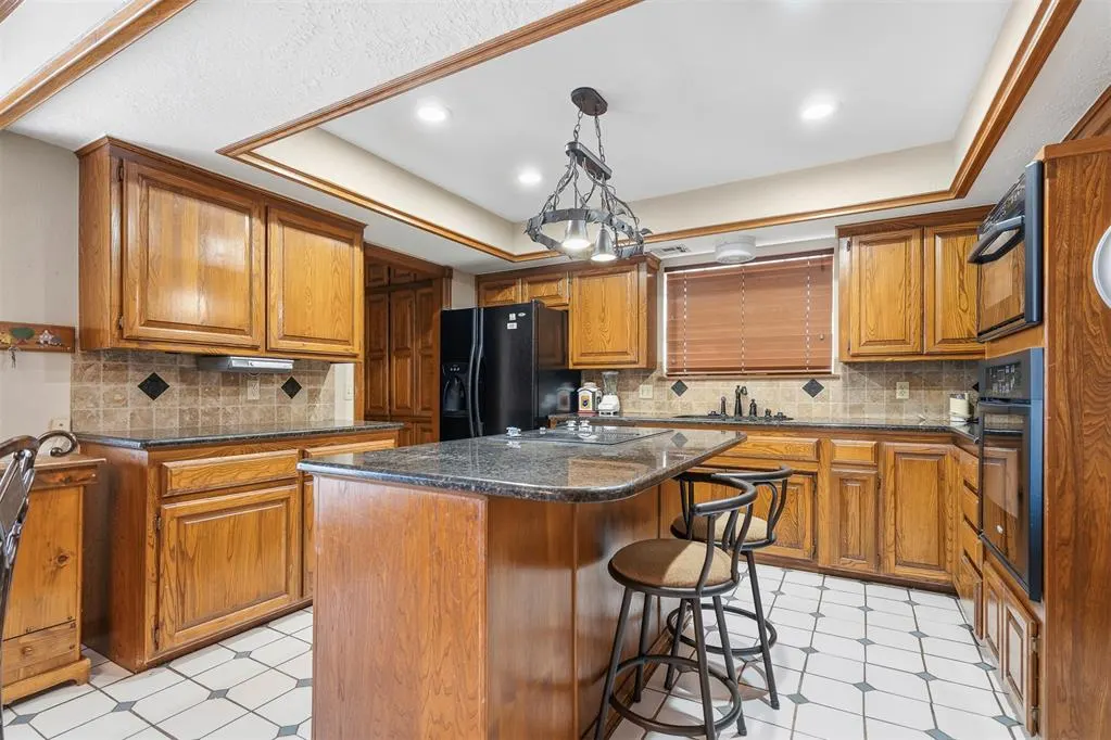 Photo 15 — 2202 Lakewood Drive, Chickasha, OK 73018