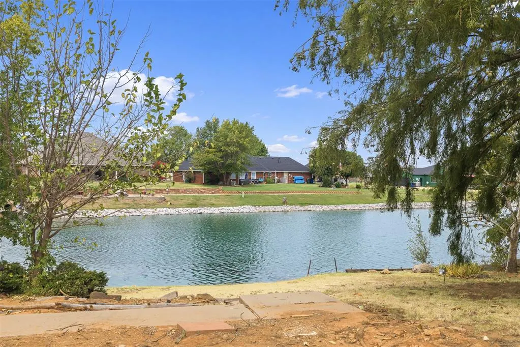Photo 41 — 2202 Lakewood Drive, Chickasha, OK 73018
