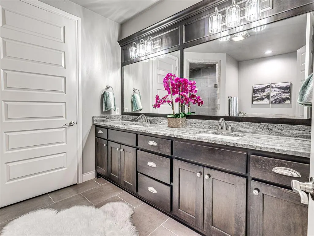 Photo 33 — 1065 Villas Creek Drive, Edmond, OK 73003